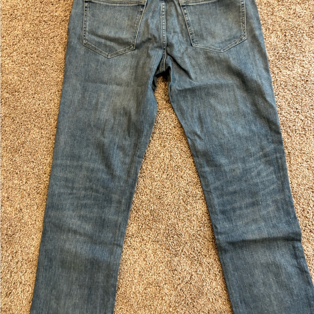 Jeans.